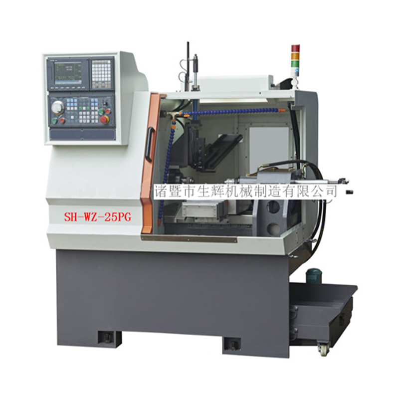 مخرطة CNC ذات ذيل
